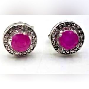 Genuine Ruby: Dainty 925 silver and Ruby earrings